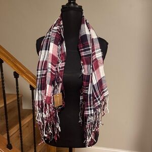 NWT Francesca's Collections Burgundy and White Plaid Scarf